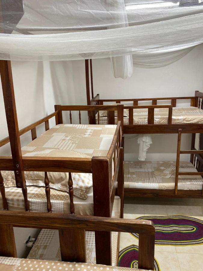 Zanzibar Sanaa Hostel מראה חיצוני תמונה