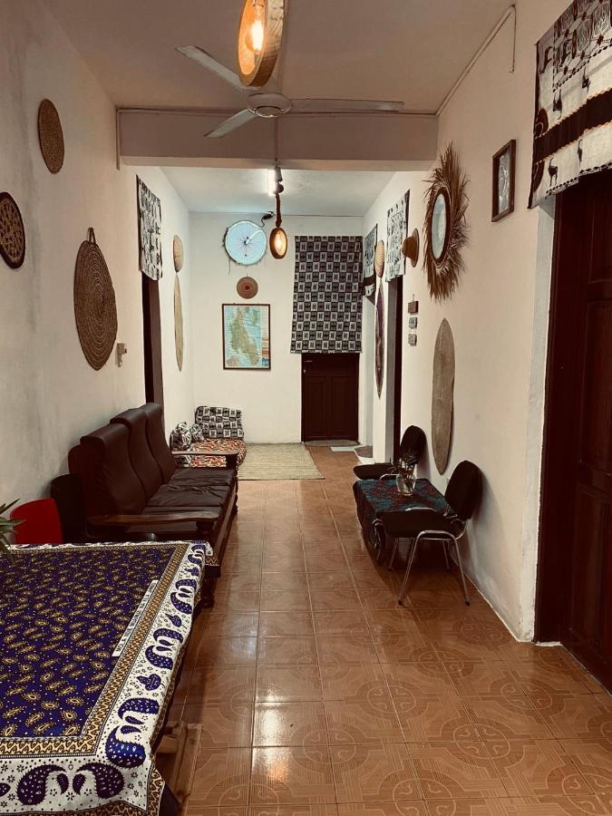 Zanzibar Sanaa Hostel מראה חיצוני תמונה