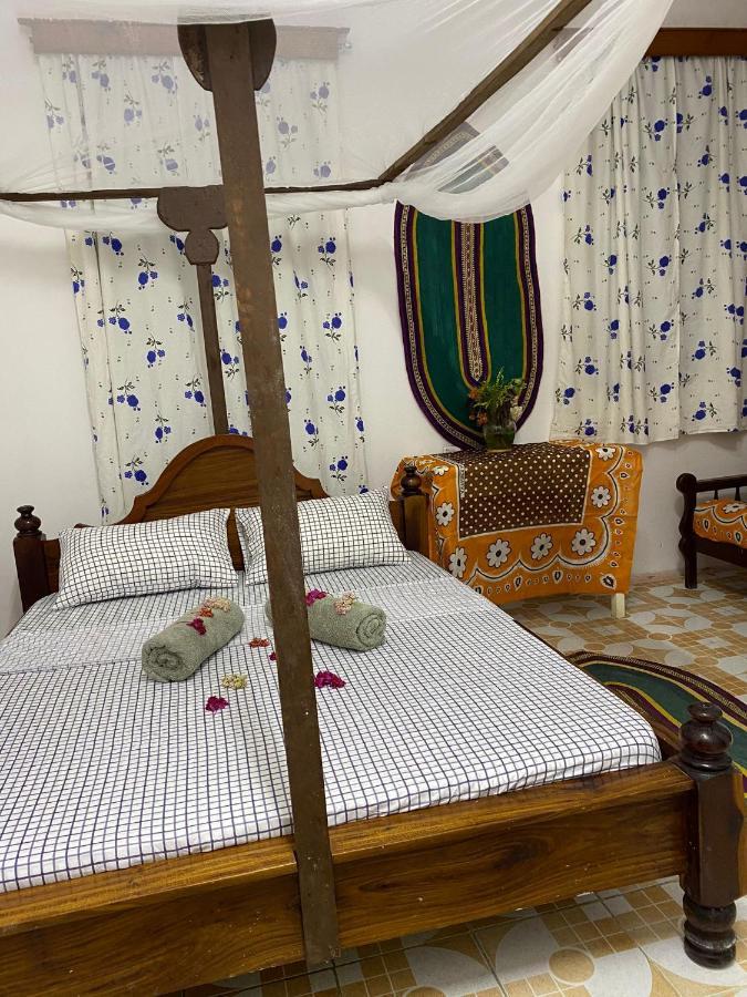 Zanzibar Sanaa Hostel מראה חיצוני תמונה