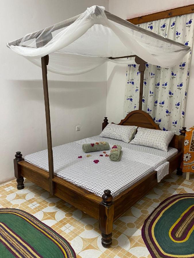 Zanzibar Sanaa Hostel מראה חיצוני תמונה