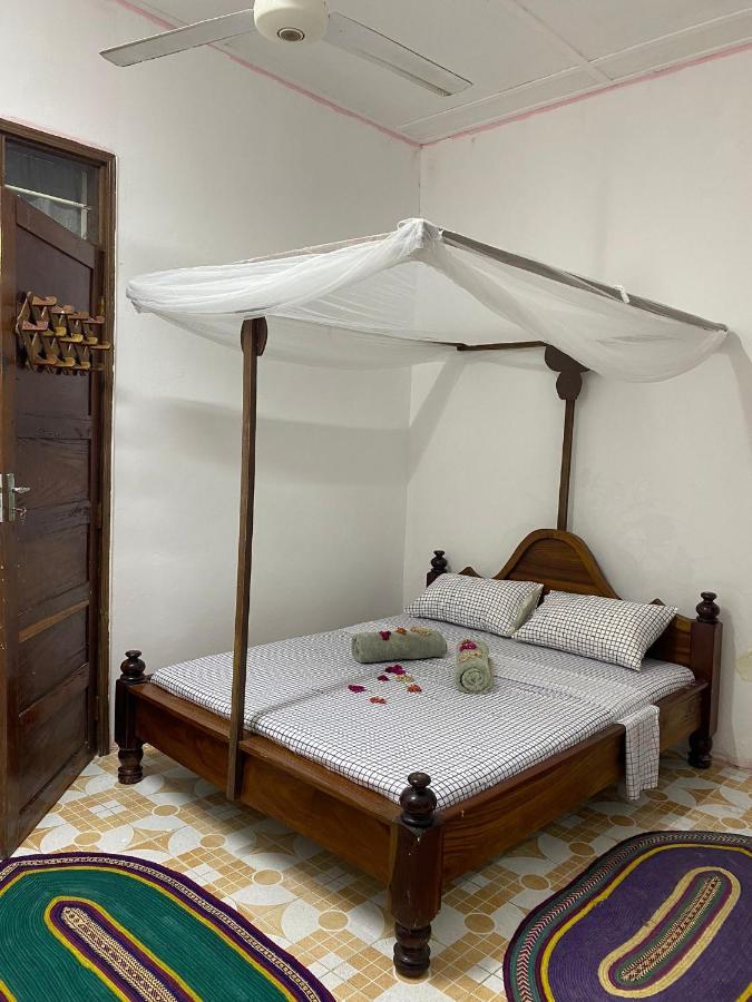 Zanzibar Sanaa Hostel מראה חיצוני תמונה